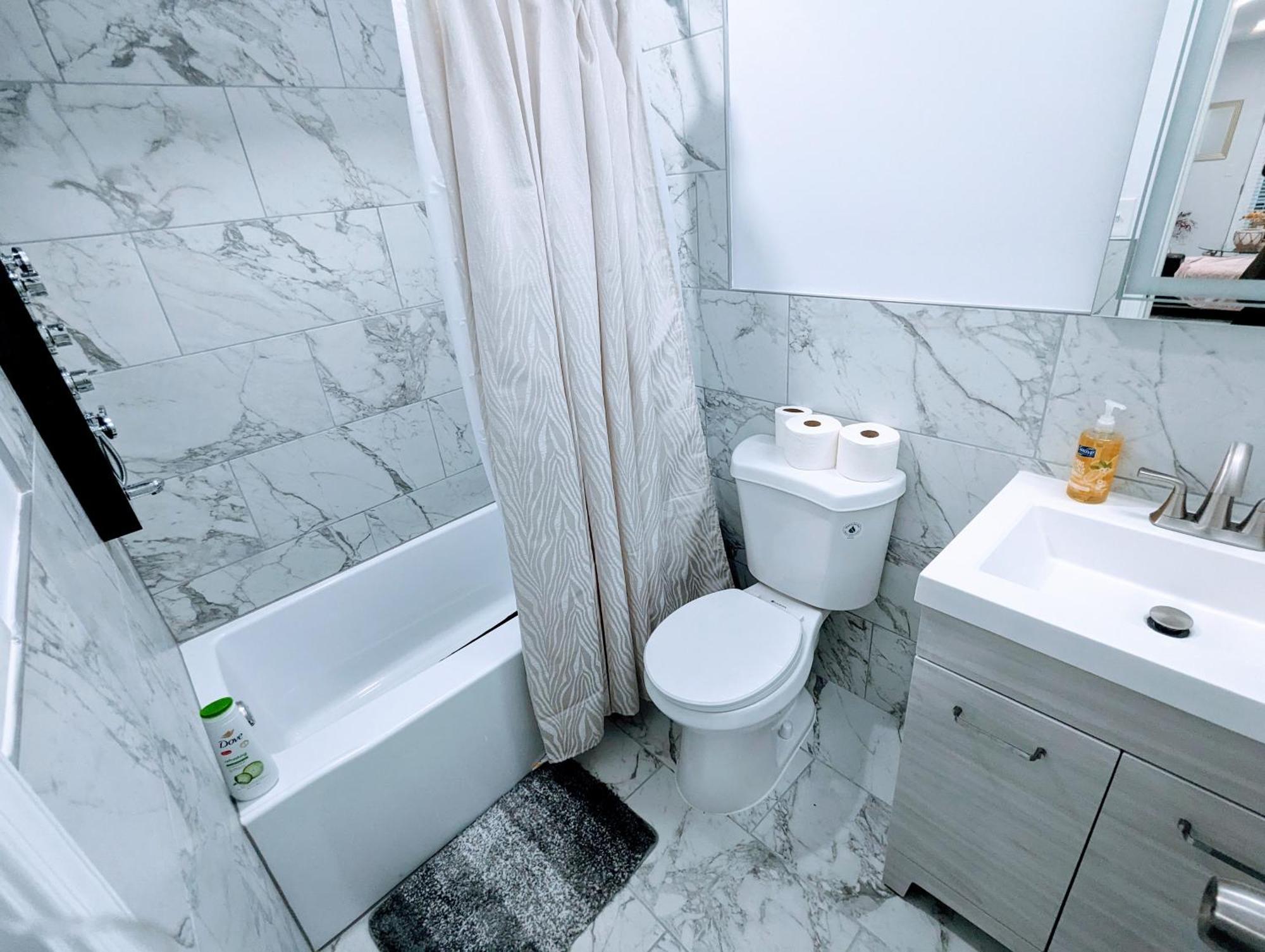 Luxurious 3 Bedroom Apt With A Beautiful Balcony Washington Camera foto